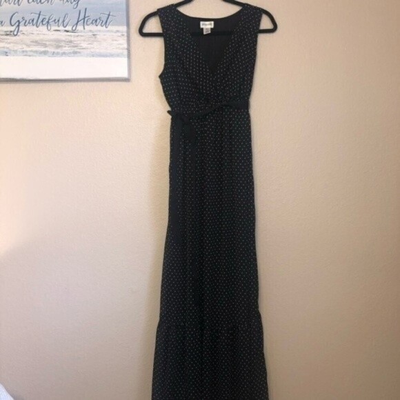 Motherhood Maternity Dresses & Skirts - Motherhood Polka Dot Halter Maxi Dress, S